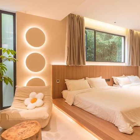 Nuan Nuan Inn Deqing エクステリア 写真
